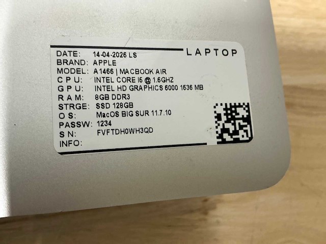 Apple macbook air a1466 laptop (8x) - afbeelding 4 van  13