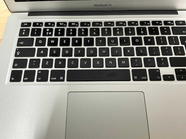 Apple macbook air a1466 laptop (8x) - afbeelding 9 van  13