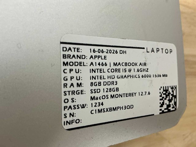 Apple macbook air a1466 laptop (8x) - afbeelding 7 van  7