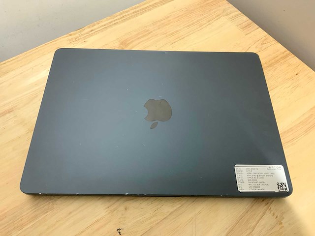 Apple macbook air a2681 laptop - afbeelding 4 van  8