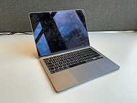 Apple macbook air (m2) laptop - afbeelding 1 van  6