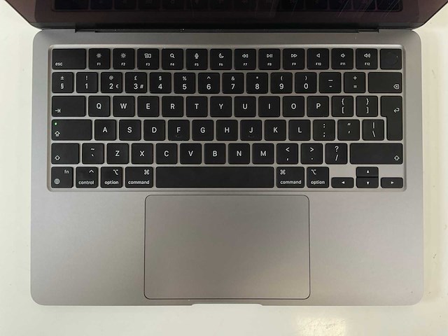 Apple macbook air m3 13”, m3, 16 gb ram, 256 gb nvme laptop - afbeelding 4 van  7