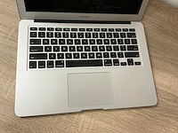 Apple macbook air6,2 laptop - afbeelding 1 van  6