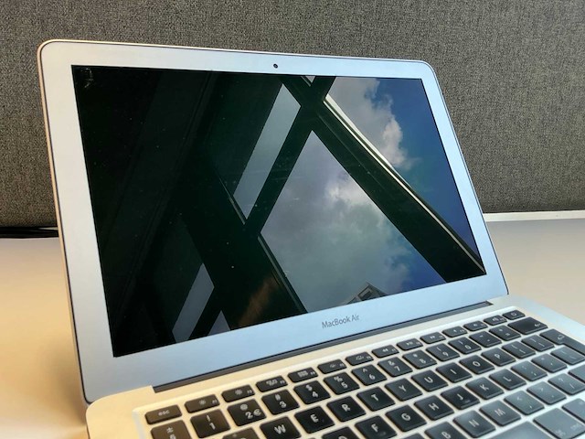 Apple macbook air7,2 laptop - afbeelding 3 van  7