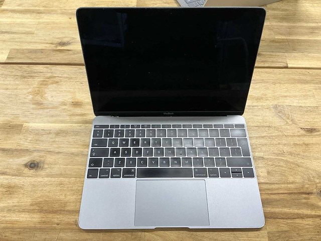 Apple macbook pro 10.1 - afbeelding 4 van  4