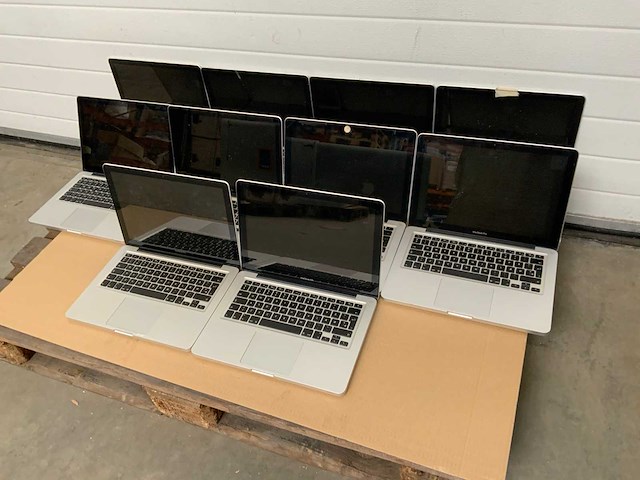 Apple macbook pro (10x) - afbeelding 1 van  5