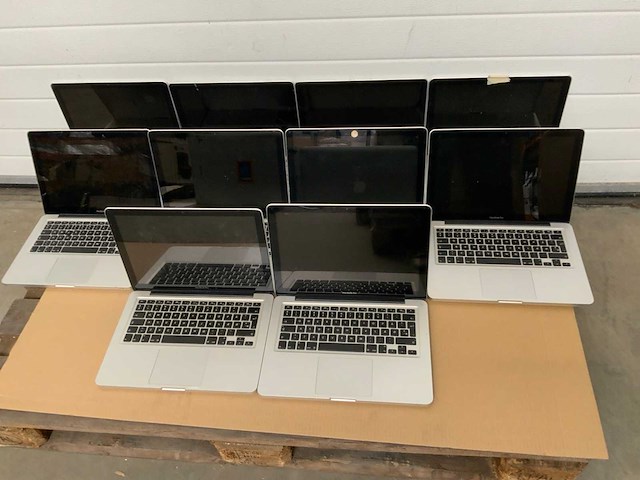 Apple macbook pro (10x) - afbeelding 2 van  5