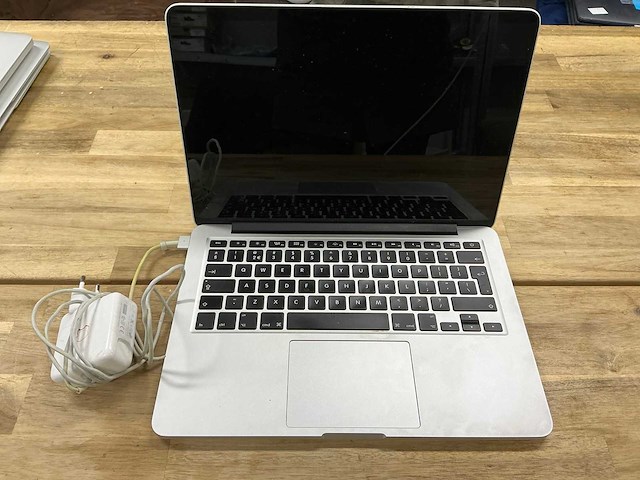 Apple macbook pro 12.1 - afbeelding 2 van  2