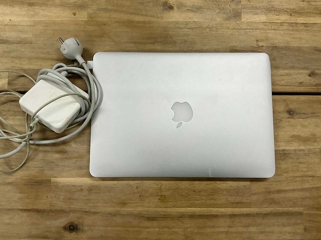 Apple macbook pro 12.1 - afbeelding 1 van  2