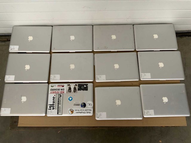 Apple macbook pro (12x) - afbeelding 4 van  4