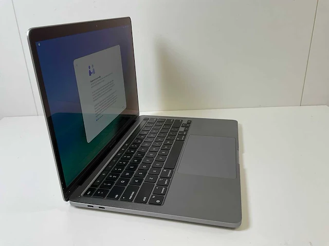 Apple macbook pro 13”, apple m1, 16 gb ram, 500 gb nvme laptop - afbeelding 2 van  7