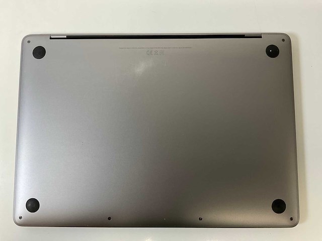 Apple macbook pro 13”, core i5, 8 gb ram, 251 gb nvme laptop - afbeelding 6 van  7