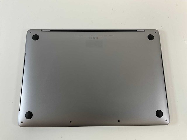 Apple macbook pro 13”, core(tm) i5 10th gen, 16 gb ram, 512 gb nvme laptop - afbeelding 6 van  7