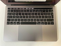 Apple macbook pro 13”, core(tm) i5 8th gen, 16 gb ram, 256 gb nvme laptop - afbeelding 4 van  7
