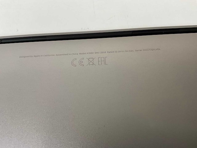 Apple macbook pro 13”, core(tm) i5 8th gen, 16 gb ram, 256 gb nvme laptop - afbeelding 7 van  7