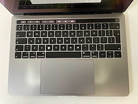 Apple macbook pro 13”, core(tm) i5 8th gen, 8 gb ram, 128 gb nvme laptop - afbeelding 3 van  5
