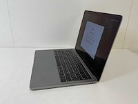 Apple macbook pro 13”, core(tm) i5 8th gen, 8 gb ram, 128 gb nvme laptop - afbeelding 2 van  3