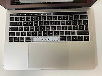 Apple macbook pro 13”, core(tm) i5 8th gen, 8 gb ram, 128 gb nvme laptop - afbeelding 4 van  7
