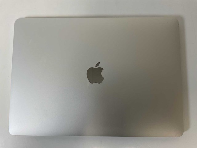 Apple macbook pro 13”, core(tm) i5 8th gen, 8 gb ram, 128 gb nvme laptop - afbeelding 5 van  7