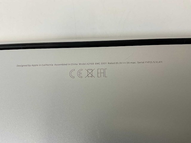 Apple macbook pro 13”, core(tm) i5 8th gen, 8 gb ram, 128 gb nvme laptop - afbeelding 7 van  7