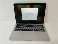 Apple macbook pro 13”, core(tm) i5 8th gen, 8 gb ram, 128 gb nvme laptop