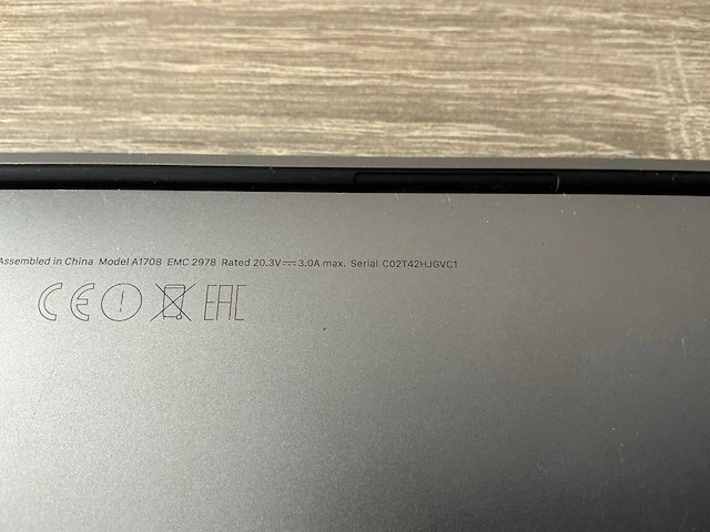 Apple macbook pro (13-inch, 2016, two thunderbolt 3 ports) - afbeelding 6 van  6