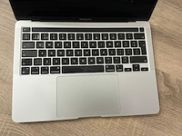 Apple macbook pro 13" (m1, 2020) - afbeelding 2 van  6