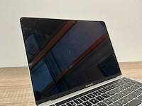 Apple macbook pro 13" (m1, 2020) - afbeelding 3 van  6