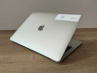 Apple macbook pro 13" (m1, 2020) - afbeelding 4 van  6