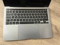 Apple macbook pro 13" (m1, 2020) - afbeelding 2 van  6