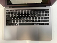 Apple macbook pro 13”, quadcore i5, 16 gb ram, 251 gb nvme laptop - afbeelding 3 van  8