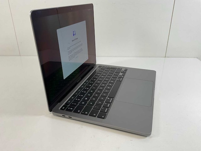 Apple macbook pro 13”, quadcore i5, 16 gb ram, 500 gb nvme laptop - afbeelding 2 van  6