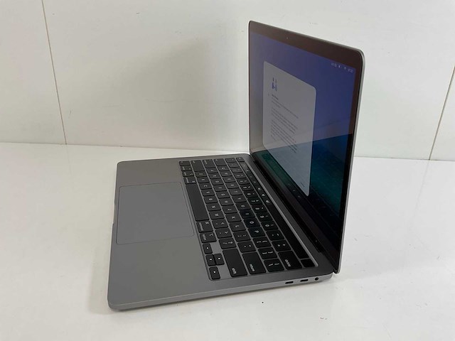 Apple macbook pro 13”, quadcore i5, 16 gb ram, 500 gb nvme laptop - afbeelding 3 van  7