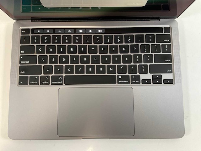 Apple macbook pro 13”, quadcore i5, 16 gb ram, 500 gb nvme laptop - afbeelding 4 van  7