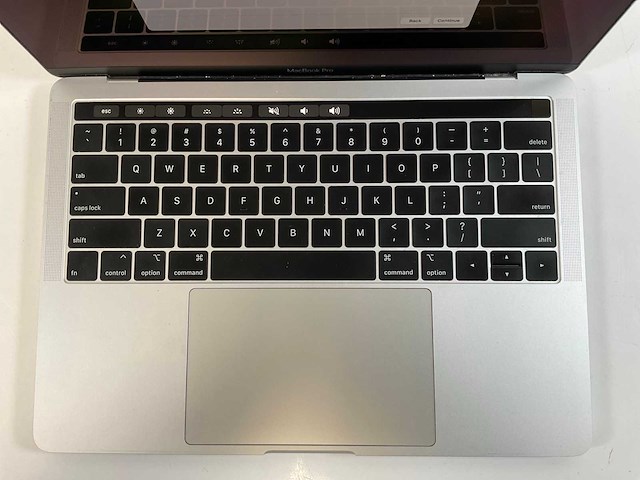 Apple macbook pro 13”, quadcore i7, 16 gb ram, 500 gb nvme laptop - afbeelding 4 van  7