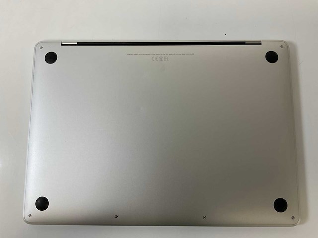 Apple macbook pro 13”, quadcore inte i5, 8 gb ram, 251 gb nvme laptop - afbeelding 6 van  7