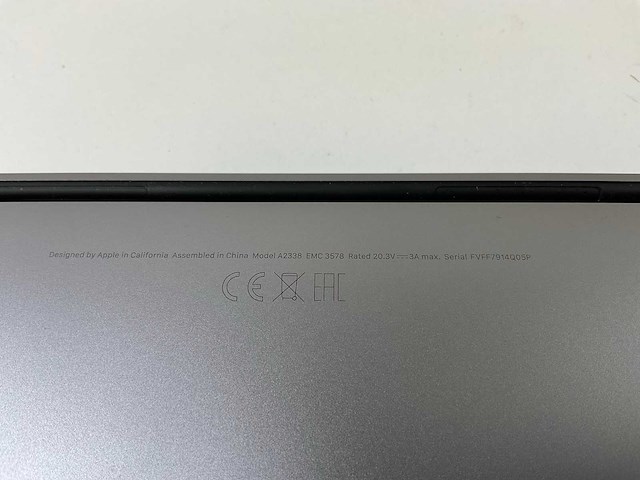 Apple macbook pro 13.3”, apple m1, 16 gb ram, 1 tb nvme laptop - afbeelding 5 van  5