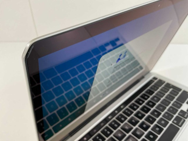 Apple macbook pro 13.3”, apple m1, 8 gb ram, 256 gb nvme laptop - afbeelding 9 van  9