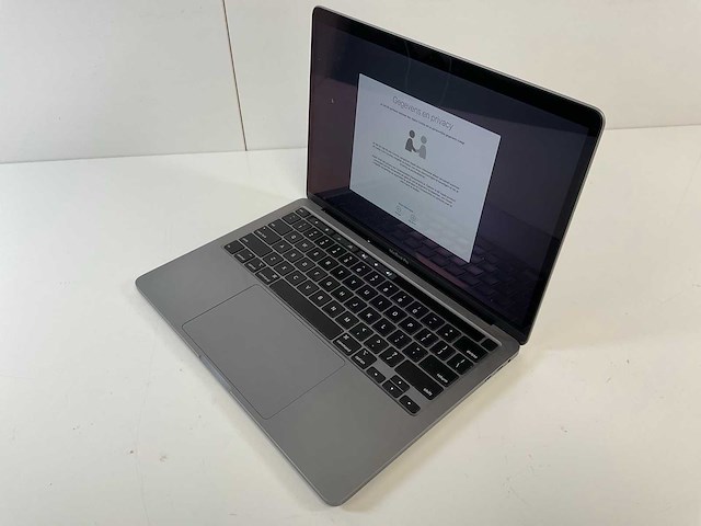 Apple macbook pro 13,3”, core(tm) i5 10th gen, 16 gb ram, 500 gb nvme laptop - afbeelding 3 van  7
