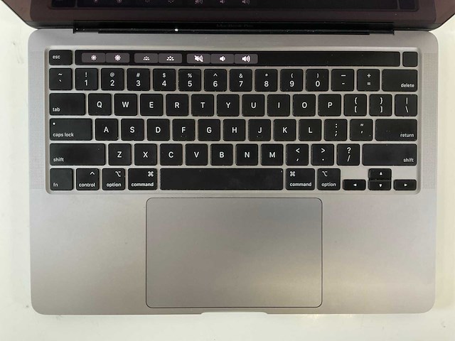 Apple macbook pro 13,3”, core(tm) i5 10th gen, 16 gb ram, 500 gb nvme laptop - afbeelding 4 van  7