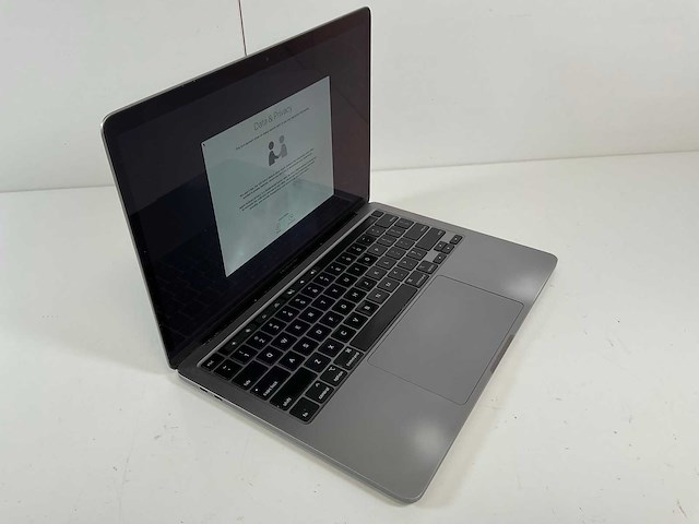 Apple macbook pro 13,3”, core(tm) i5 10th gen, 16 gb ram, 500 gb nvme laptop - afbeelding 2 van  7