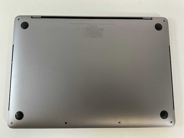 Apple macbook pro 13.3”, core(tm) i5 10th gen, 16 gb ram, 500 gb ssd laptop - afbeelding 4 van  4