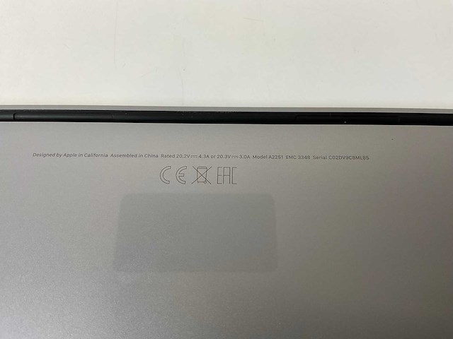Apple macbook pro 13.3”, core(tm) i5 10th gen, 16 gb ram, 512 gb nvme laptop - afbeelding 7 van  8