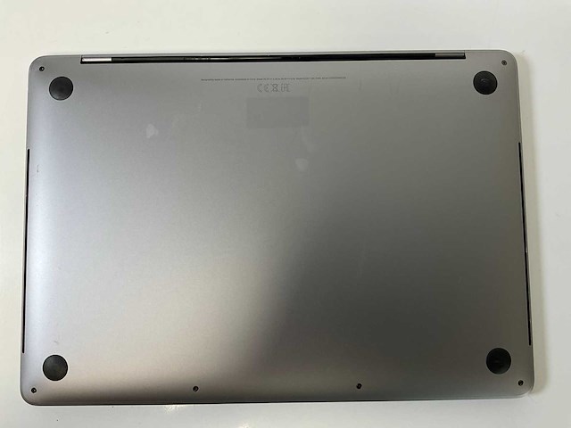 Apple macbook pro 13.3”, core(tm) i5 10th gen, 16 gb ram, 512 gb nvme laptop - afbeelding 6 van  7