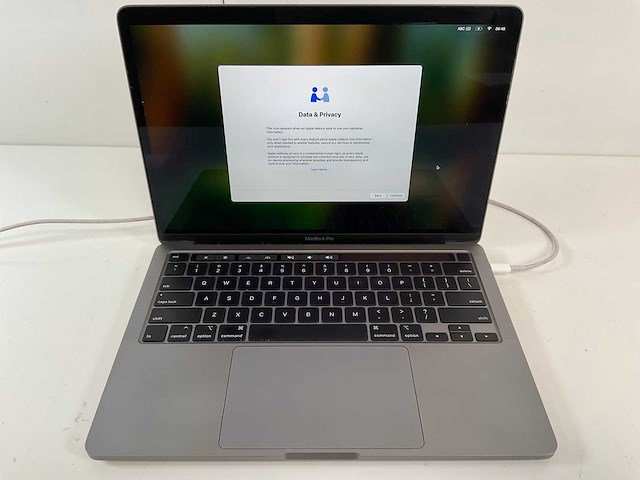 Apple macbook pro 13,3”, core(tm) i5 10th gen, 16 gb ram, 512 gb nvme laptop - afbeelding 1 van  7