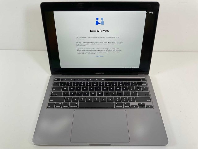 Apple macbook pro 13,3”, core(tm) i5 10th gen, 16 gb ram, 512 gb nvme laptop - afbeelding 1 van  6
