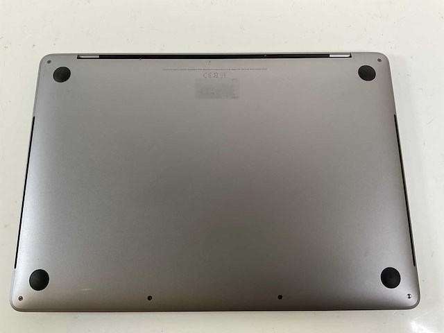 Apple macbook pro 13,3”, core(tm) i5 10th gen, 16 gb ram, 512 gb nvme laptop - afbeelding 6 van  7