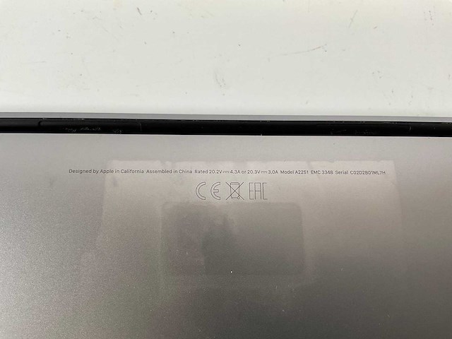 Apple macbook pro 13,3”, core(tm) i5 10th gen, 16 gb ram, 512 gb nvme laptop - afbeelding 6 van  6