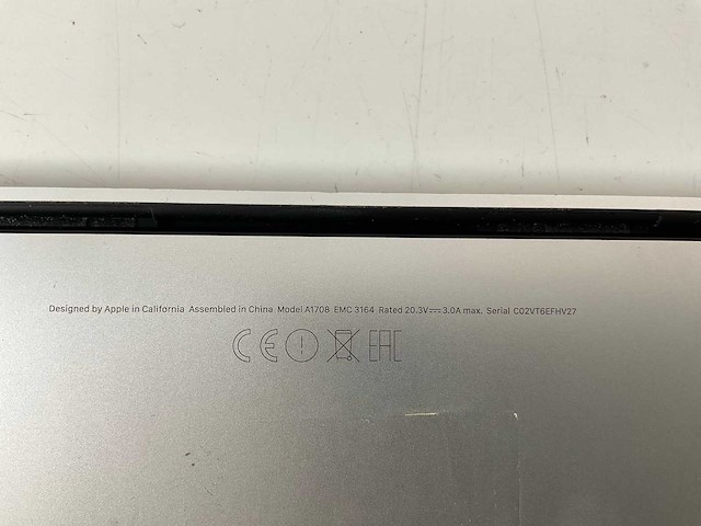Apple macbook pro 13.3”, core(tm) i5 7th gen, 8 gb ram, 128 gb ssd laptop - afbeelding 5 van  5
