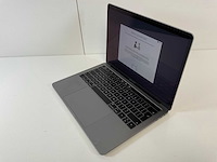 Apple macbook pro 13.3”, core(tm) i5 8th gen, 16 gb ram, 251 gb nvme laptop - afbeelding 3 van  7